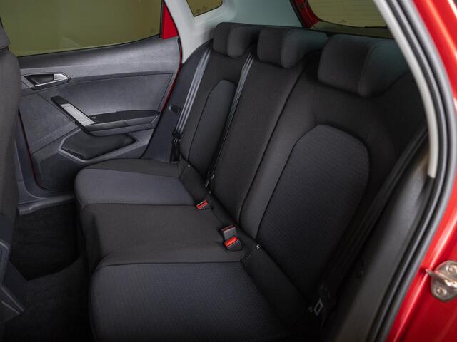 Seat Arona 1.0 TSI 81kW Style Edition DSG / 110pk / Achteruitrij camera / Stoelverwarming /