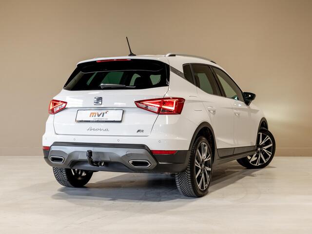 Seat Arona 1.0 TSI FR Business Connect / 110pk / Trekhaak / Dodehoek herkenning / Stoelverwarming /