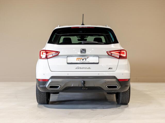 Seat Arona 1.0 TSI FR Business Connect / 110pk / Trekhaak / Dodehoek herkenning / Stoelverwarming /