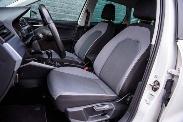 Seat Arona 1.0 TSi 115 pk DSG-7 Style Business Intense | Stoelverwarming | Camera | Trekhaak