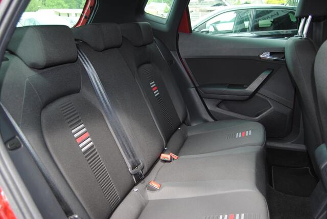 Seat Arona 1.5 TSI EVO FR | Cruise | Carplay | Stoelverwarming