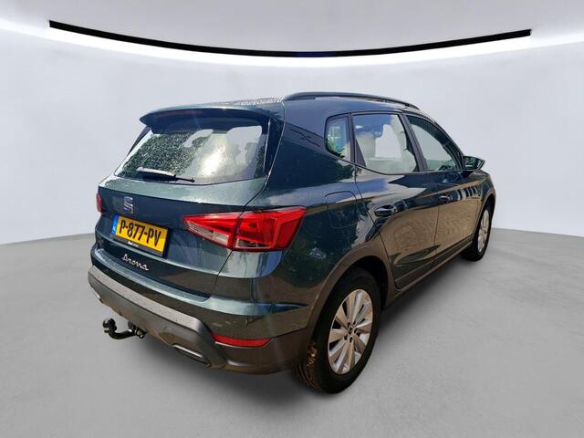 Seat Arona 1.0 TSI Style / PARK. SENSOREN/ TREKHAAK/ FULL LINK/ CLIMA/ 16" LMV