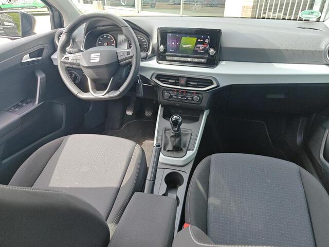 Seat Arona 1.0 TSI Style / PARK. SENSOREN/ TREKHAAK/ FULL LINK/ CLIMA/ 16" LMV