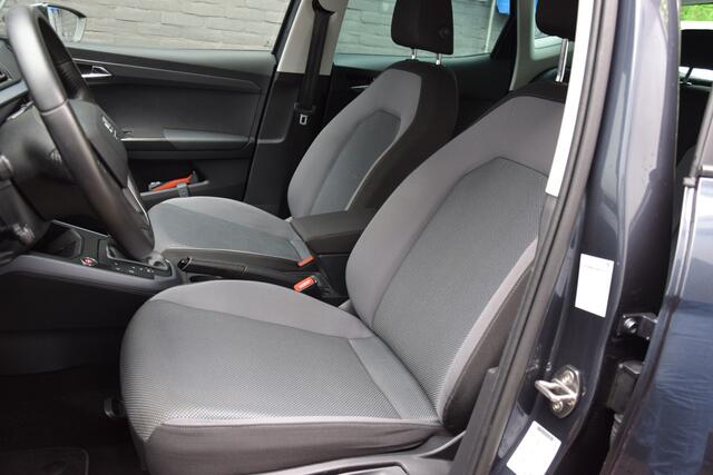 Seat Arona 1.0 TSI Style Business Intense DSG Automaat | Org. NL | BOVAG Garantie | Trekhaak | Camera | Adaptive Cruise Control | Climate Control | Apple Carplay/Android Auto | Navigatie |