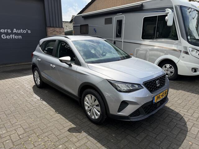 Seat Arona 1.0 EcoTSI Style Automaat !116 PK Carplay Cruise LED Stoelverwarming Line detection