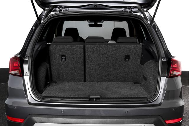 Seat Arona 1.0 TSI 116 PK FR | Cruise | PDC | Camera | ECC | Trekhaak | LM 17" |