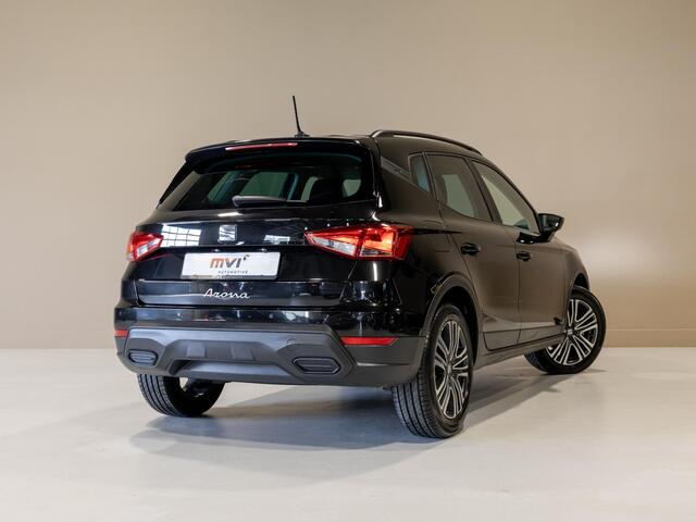 Seat Arona 1.0 EcoTSI Style Business Connect / 95pk / Stoelverwarming / Automatische klimaatregeling /