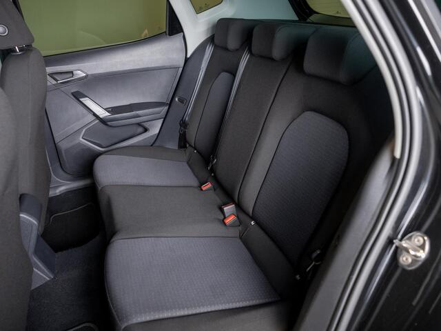 Seat Arona 1.0 EcoTSI Style Business Connect / 95pk / Stoelverwarming / Automatische klimaatregeling /