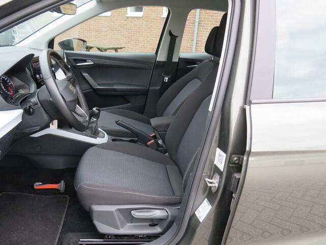 Seat Arona 1.0 TSI 95 Pk Style * Rijklaarprijs incl. garantie * Clima * Led * Carplay Android Navi * PDC * Cruise Control *
