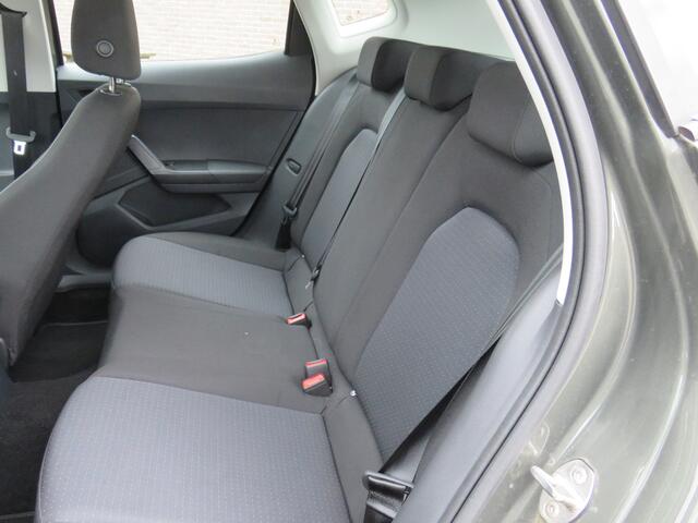 Seat Arona 1.0 TSI 95 Pk Style * Rijklaarprijs incl. garantie * Clima * Led * Carplay Android Navi * PDC * Cruise Control *