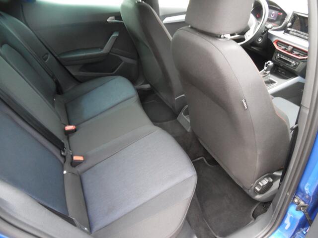 Seat Arona 1.0 EcoTSI FR Business Connect