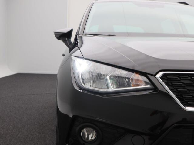 Seat Arona 1.0 TSi 115 Pk Style Business Intense | Adaptive Cruise | Camera | Trekhaak | CarPlay | 16 Inch | Climatronic | 77.602 Km !!