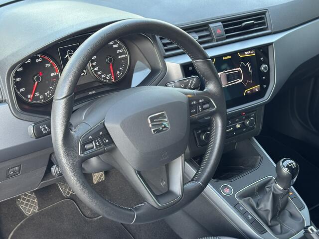 Seat Arona 1.0 TSI Style Business Intense / Applecarplay / Androidauto / Navi / Camera / Cruise Control /