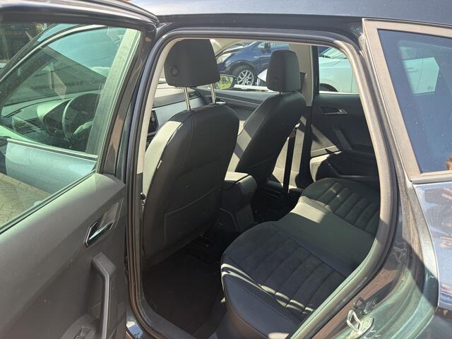 Seat Arona 1.0 TSI Style Business Intense Plus ADD CRUISE CLIMA KEYLESS CARPLAY NAVI