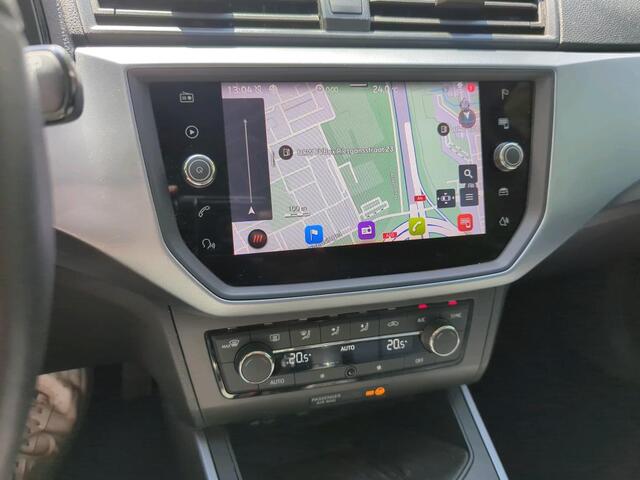 Seat Arona 1.0 TSI Style Business Intense / CRUISE/ NAVI/ PARK. SENSOREN + CAMERA/ CLIMATE/ KEYLESS