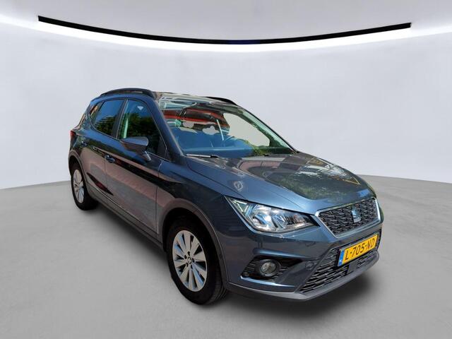 Seat Arona 1.0 TSI Style Business Intense / CRUISE/ NAVI/ PARK. SENSOREN + CAMERA/ CLIMATE/ KEYLESS