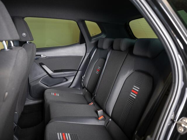 Seat Arona 1.0 TSI Xcellence Business Intense / 116pk / Automatische klimaatregeling / Cruise control /