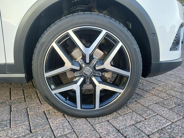 Seat Arona 1.5 TSI (150PK) FR Business Intense + Navi + 18 inch + Trekhaak!