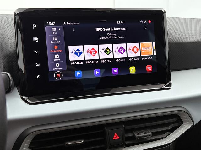 Seat Arona 1.0 TSI Style Business Connect | Trekhaak | Stoelverwarming | Virtual Cockpit | Climate Control | Navigatie | Parkeersensoren |