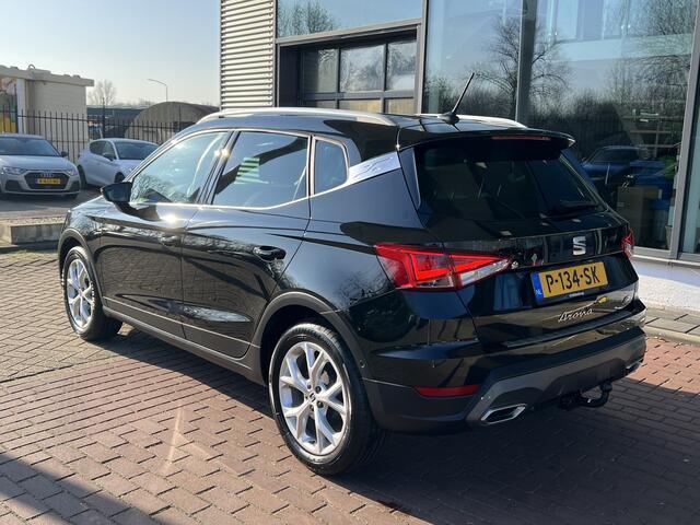 Seat Arona 1.0 TSI FR Business Intense / Alcantara / Led / Virtual cockpit / Camera P4