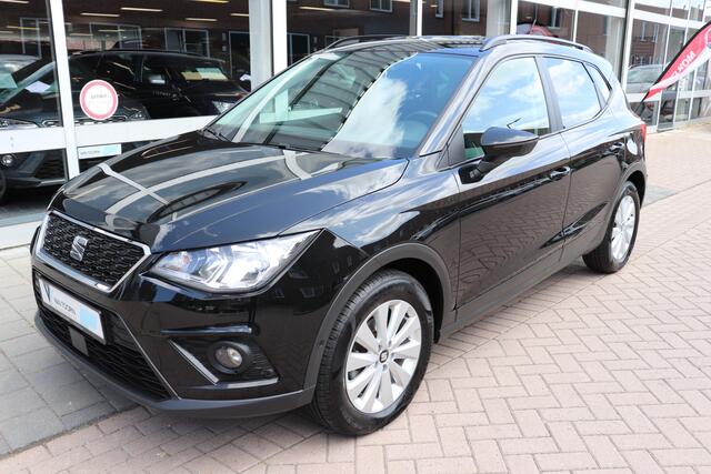 Seat Arona 1.0 TSI Style Business Intense. Navigatie. dealeronderhouden.