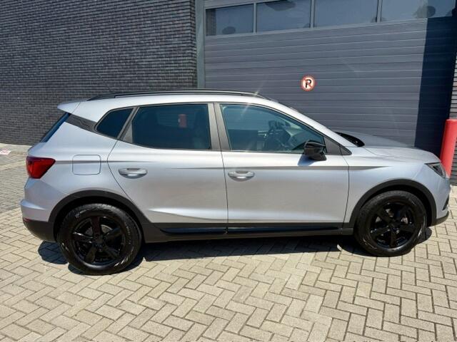 Seat Arona 1.0 TSI Style B.Int+ Carplay Virtual Cockpit Trekhaak
