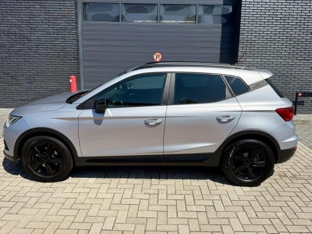 Seat Arona 1.0 TSI Style B.Int+ Carplay Virtual Cockpit Trekhaak