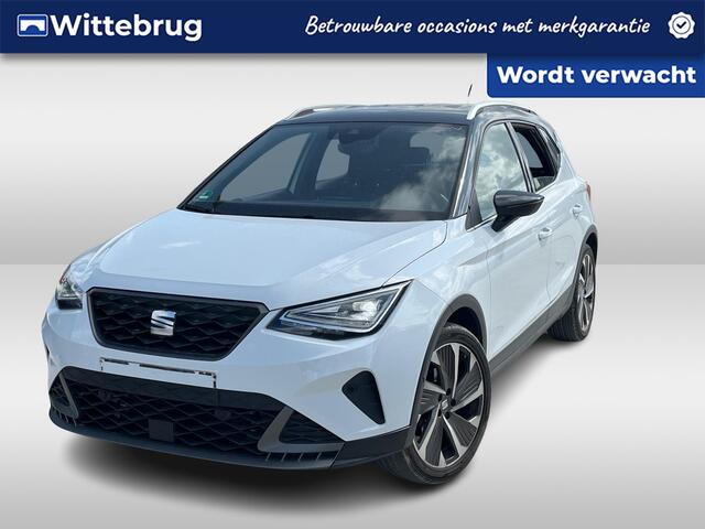 Seat Arona 1.0 TSI 110PK FR / Digitale Cockpit / Achteruitrijcamera / Stoelverwarming / Full-LED / Parkeersensoren V+A