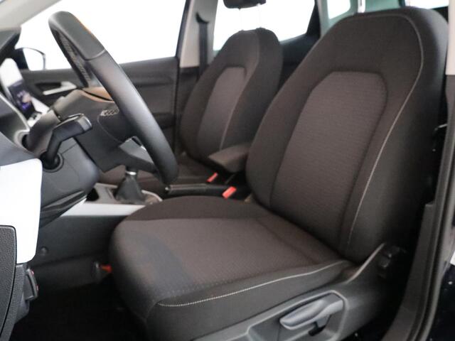 Seat Arona 1.0 TSI Style Business Intense 95 pk | Navigatie | Trekhaak | Parkeersensoren achter | LED koplampen | Autom. airco | Stoelverwarming |