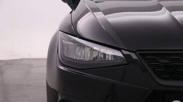 Seat IBIZA 1.0 EcoTSI 95pk Style Business Connect / Navigatie / Stoelverwarming / Parkeersensoren