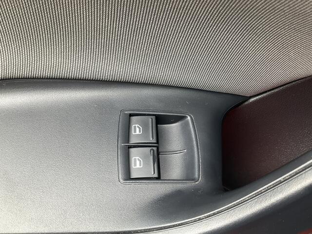 Seat IBIZA ST 1.0 EcoTSI Style Connect Red Chili Trekhaak Cruise Nav Carplay NAP!