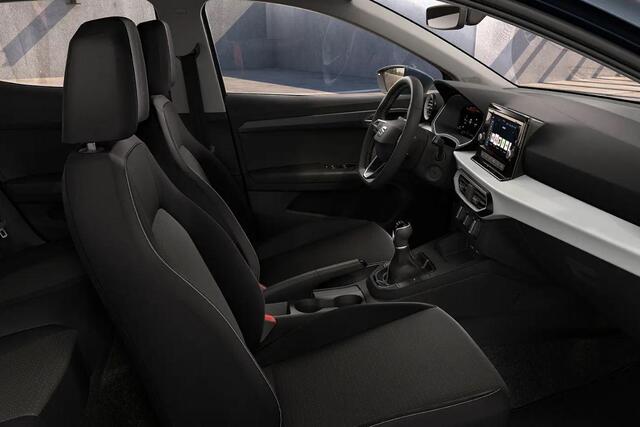 Seat IBIZA Style 1.0 TSI 95 pk | Cruise control | Parkeersensoren | Airco | Apple carplay / Android auto