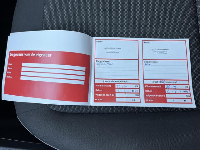 Seat IBIZA 1.0 EcoTSI Style / Navigatie full map / Apple Carplay & Android Auto / Parkeersensoren achter / Cruise Control / Airco / Radio