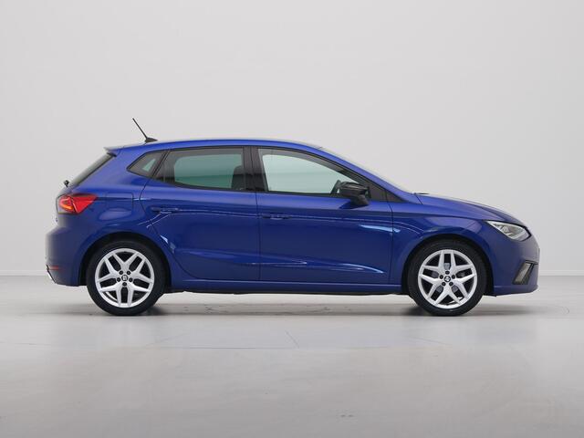 Seat IBIZA 1.0 TSI 95pk FR Business Intense Plus Navigatie Carplay Camera Stoelverwarming Digital Cockpit 284