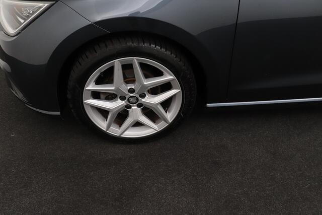 Seat IBIZA 1.0 116 PK TSI FR Carplay Navi Cruise Sportstoelen LED LMV 17'