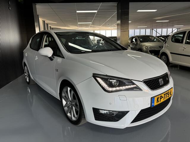 Seat IBIZA 1.0 TSI FR Cruise Navi CarPlay Led Nap
