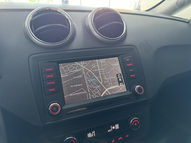 Seat IBIZA 1.0 TSI FR Cruise Navi CarPlay Led Nap