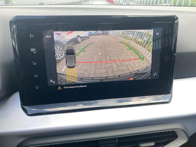 Seat IBIZA 1.0 EcoTSI FR Business Intense · Navigatie · Camera + parkeersensoren · Stoelverwarming ·