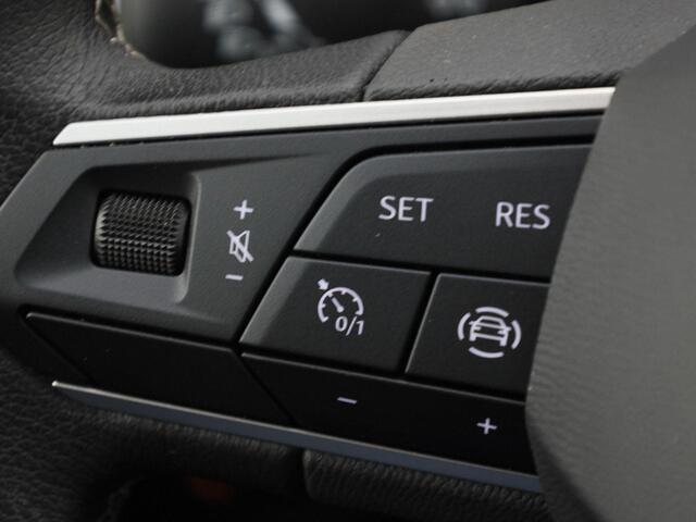 Seat IBIZA 1.0TSI/95PK Style Business Connect · App connect · Lane assist · Cruise control · Garantie tot januari 2027 of 100000km