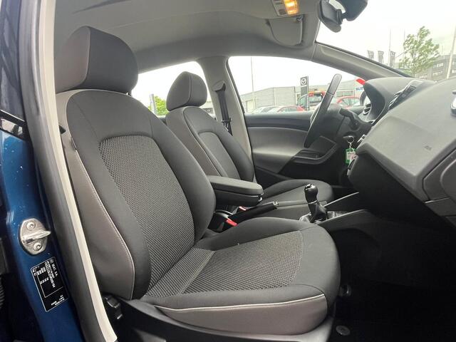 Seat IBIZA ST 1.0 EcoTSI Style Connect / PDC ACHTER / NAVI / CRUISE CONTROL / ANDROID AUTO / APPLE CARPLAY /