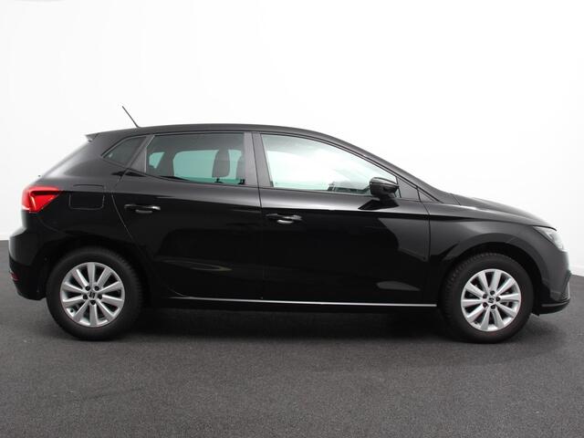 Seat IBIZA 1.0 EcoTSI Style Business Connect Climate control Cruise control Stoel verwarming Parkeersensor achter Apple Carplay/ Android Auto