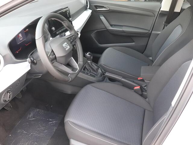 Seat IBIZA Style Plus 1.0 70 kW / 95 pk EcoTSI Hatchback 5 de | Cruise control | 15" lichtmetalen velgen | Apple CarPlay(TM) & Android Auto(TM)