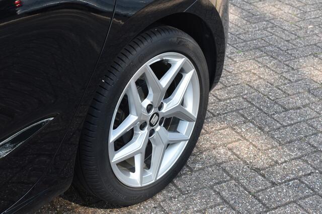 Seat IBIZA 1.0 TSI FR Business Intense 1e Eigenaar | Navigatie | Camera | Carplay | 12 mnd BOVAG garantie Whatsapp 06-53188999
