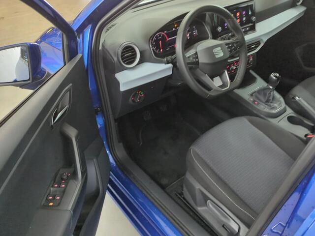 Seat IBIZA 1.0 EcoTSI 95pk Style Business Connect / Virtual Cockpit / App- Connect / parkeersensoren / Donker Glas / 16"