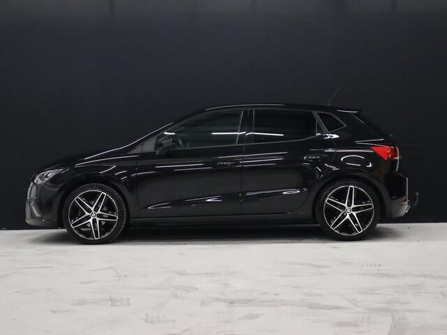 Seat IBIZA 1.0 TSI FR Business Intense [BEATS, TREKHAAK, APPLE CARPLAY, ANDROID, CAMERA, DIGITAL COCKPIT, NIEUWSTAAT]