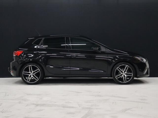 Seat IBIZA 1.0 TSI FR Business Intense [BEATS, TREKHAAK, APPLE CARPLAY, ANDROID, CAMERA, DIGITAL COCKPIT, NIEUWSTAAT]