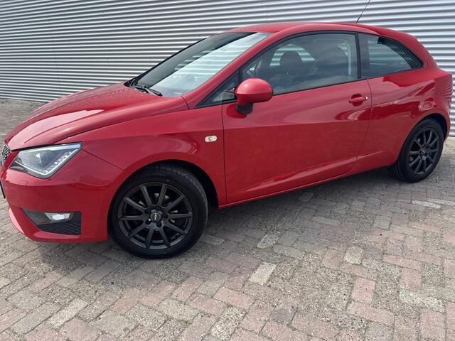 Seat IBIZA SC 1.0 EcoTSI FR Connect | Nieuw Binnen! | Stoelverwarming | Navi | Cruise