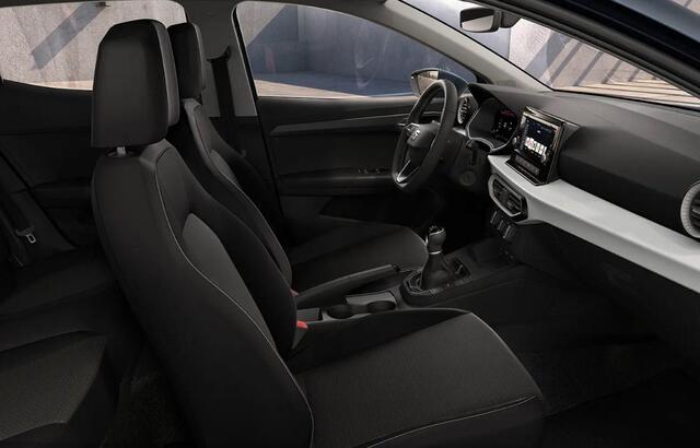 Seat IBIZA Style Plus 1.0 70 kW / 95 pk EcoTSI Hatchback 5 de | Cruise control | 15" lichtmetalen velgen | Apple CarPlay(TM) & Android Auto(TM)