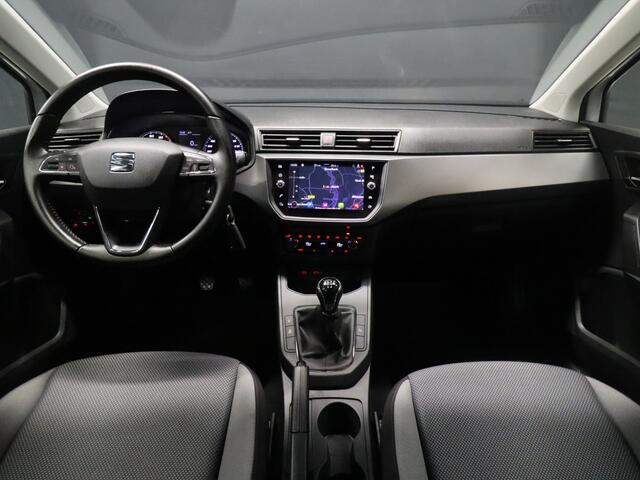 Seat IBIZA 1.0 TSI Style Business Intense [TREKHAAK, APPLE CARPLAY, ANDROID, CAMERA, PDC V+A, CRUISE, CLIMATE, NIEUWSTAAT]