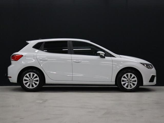 Seat IBIZA 1.0 TSI Style Business Intense [TREKHAAK, APPLE CARPLAY, ANDROID, CAMERA, PDC V+A, CRUISE, CLIMATE, NIEUWSTAAT]